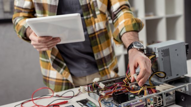 Hardware and Software Services